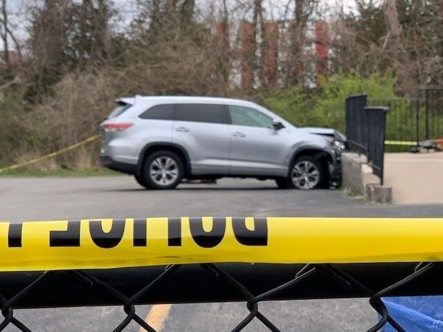 Crashed silver SUV driven by double homicide suspect in New Albany on April 4, 2022